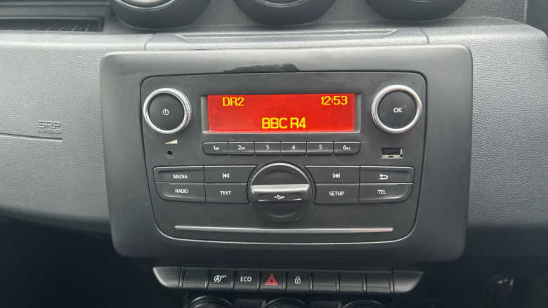 Dacia Duster 1.6 SCe Essential 5dr Petrol Estate